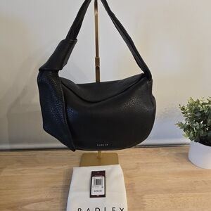 Radley London – The Grove Leather Shoulder Bag (Black)